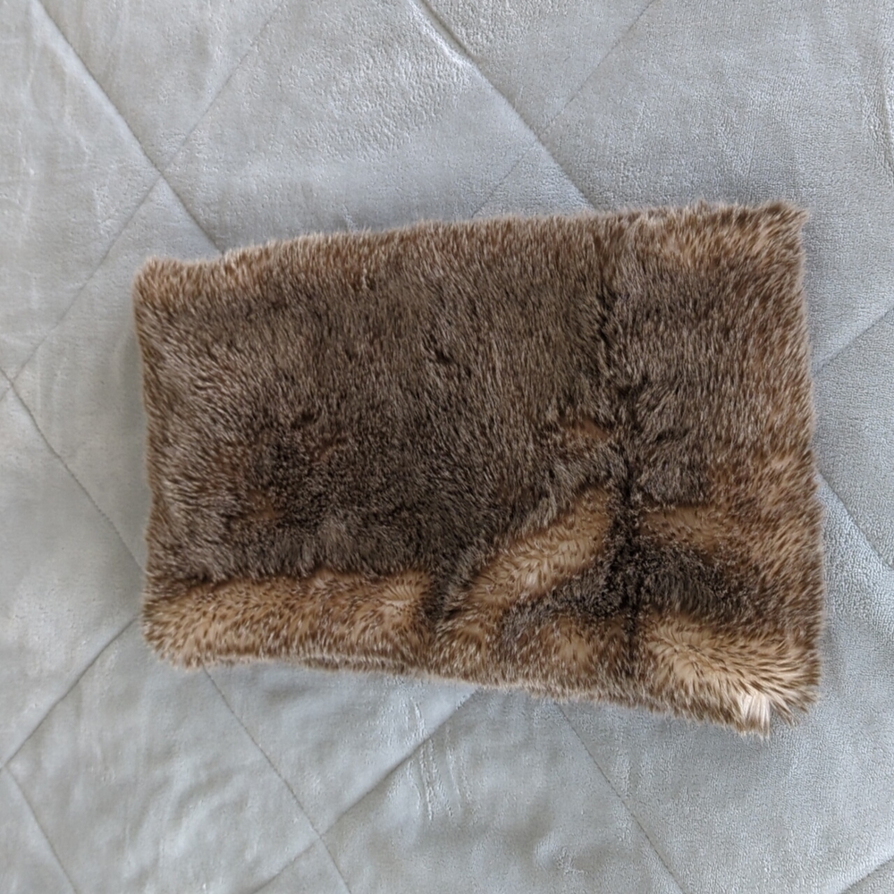 Aerie Infinity Faux Fur Scarf - Picture 2 of 5